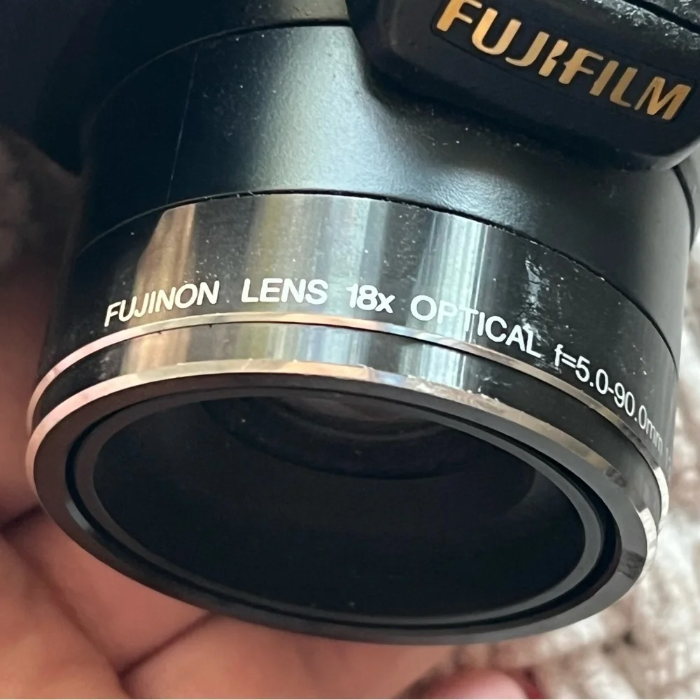 🔴 Fujifilm FinePix S2850HD digital Camera for parts